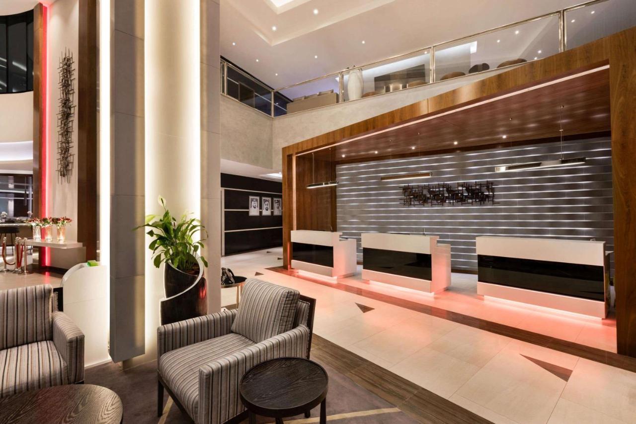 Hotel Ramada By Wyndham Dubai Barsha Heights Exterior foto