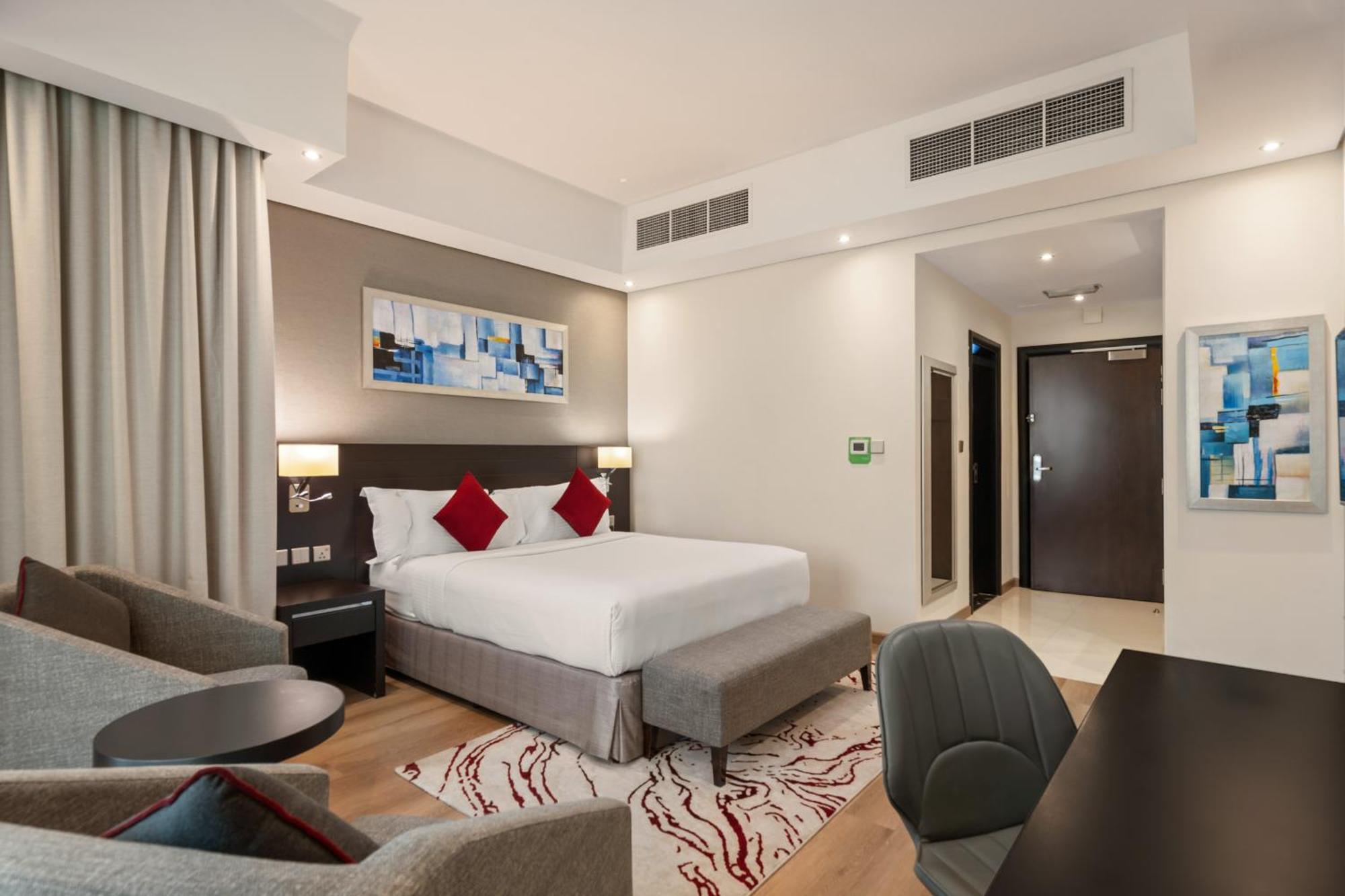 Hotel Ramada By Wyndham Dubai Barsha Heights Exterior foto