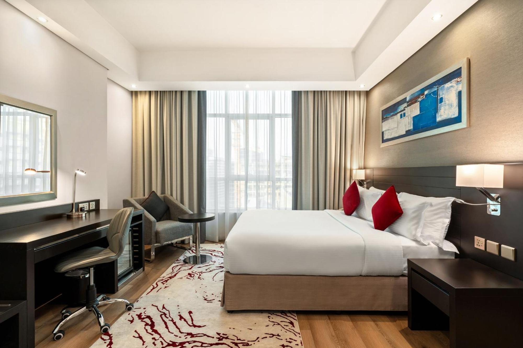 Hotel Ramada By Wyndham Dubai Barsha Heights Exterior foto