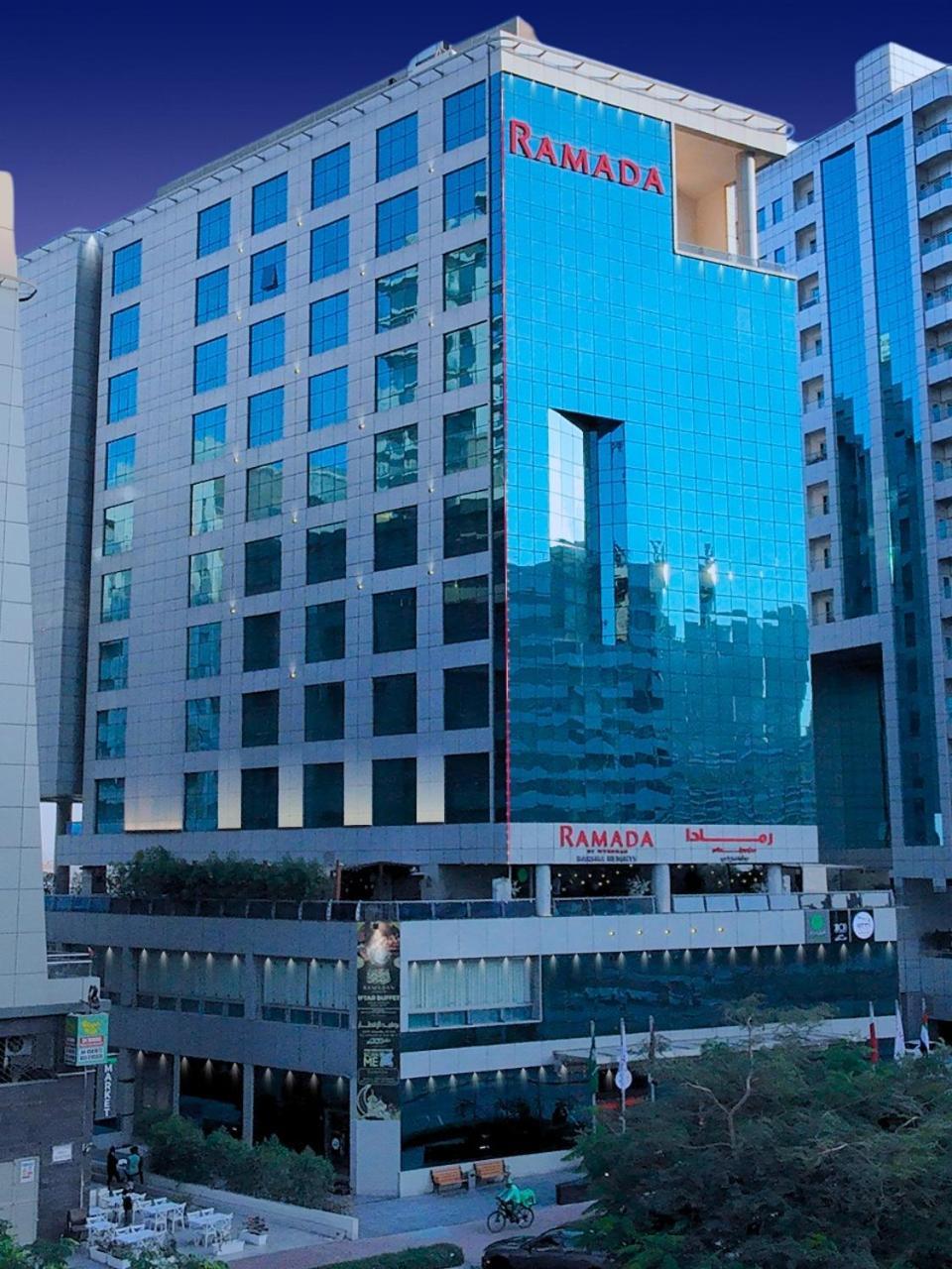Hotel Ramada By Wyndham Dubai Barsha Heights Exterior foto