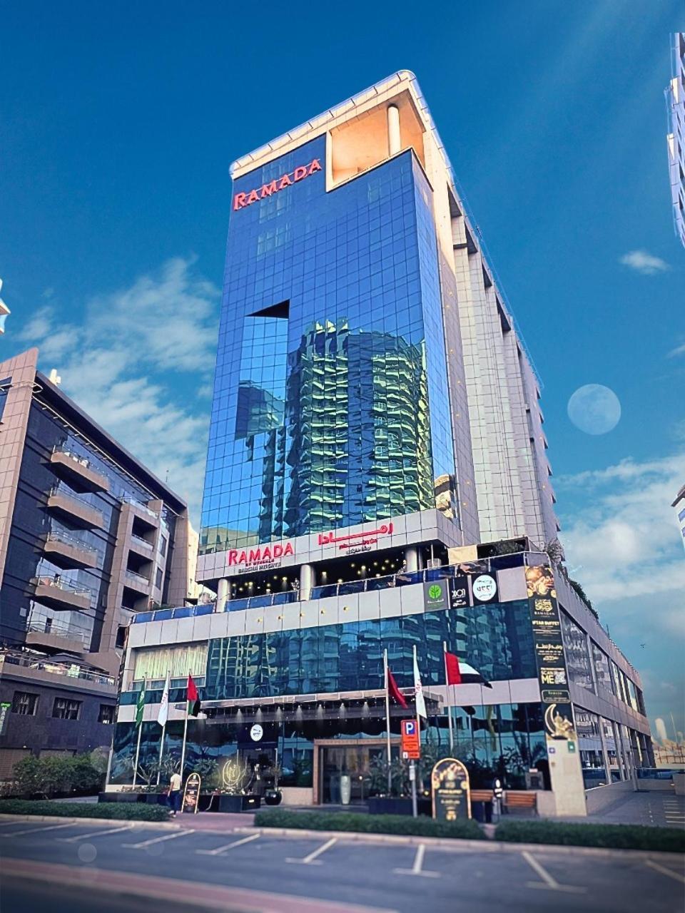Hotel Ramada By Wyndham Dubai Barsha Heights Exterior foto